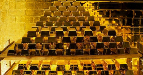 Gần 400 tấn vàng được gom trong 6 tháng: Quốc gia nào có nhiều vàng dự trữ nhất?
