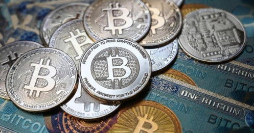 Bitcoin vượt 30.000 USD, đạt mức cao nhất trong 2 tháng nhờ 'gió thuận' với ETF