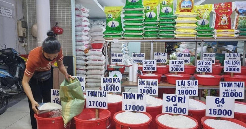 Vì sao giá gạo tăng nóng nhưng người kinh doanh “kém vui”?