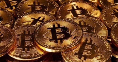 Động thái bất ngờ từ thị trường tiền ảo sau đà tăng của Bitcoin