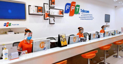 FPT Telecom mang 12.000 tỷ đồng gửi ngân hàng lấy lãi trăm tỷ