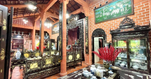 Chiêm ngưỡng căn nhà bằng gốm lớn nhất Việt Nam của đại gia đồ cổ miền Tây