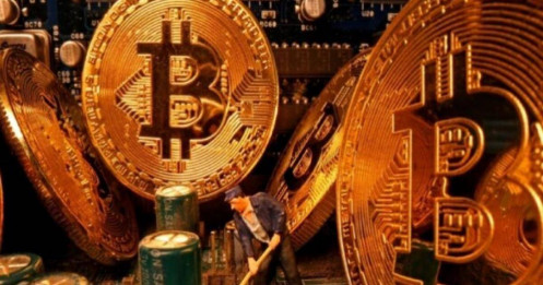 Bitcoin vượt mốc 35.000 USD, thị trường tiền điện tử tăng vọt