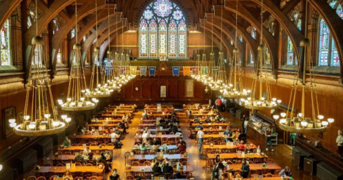 "Đột nhập" canteen Harvard: Khung cảnh như phim Harry Potter, phục vụ toàn món ăn thượng hạng chuẩn 5 sao