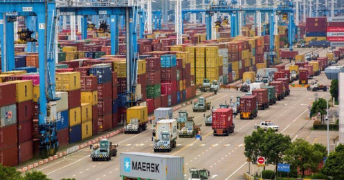 Xuất khẩu tiếp tục giảm trong tháng 10, kinh tế Trung Quốc ngày càng bất ổn