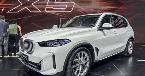Bộ đôi xe SUV BMW X5 và XM hoàn toàn mới ra mắt thị trường Việt, giá bán từ 3.1 tỷ đồng