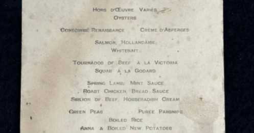 Tờ thực đơn bữa tối trên tàu Titanic được bán giá 2,5 tỉ đồng