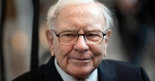 Warren Buffett tích trữ 157 tỷ USD tiền mặt, bán hàng loạt cổ phiếu từng nắm giữ dài hạn: Chuyện gì đang xảy ra?