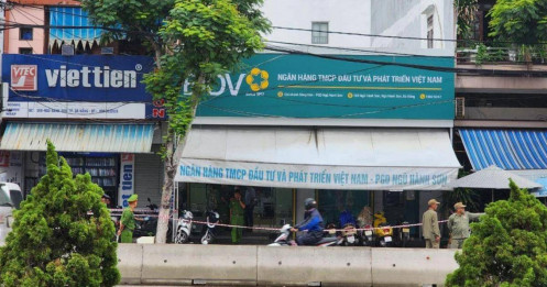NÓNG: Cướp ngân hàng tại Đà Nẵng, 1 người chết