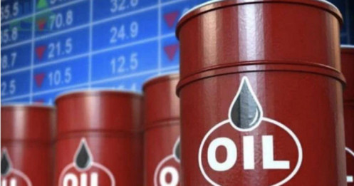 Cổ phiếu xăng dầu (PLX, OIL): Kỳ vọng từ chính sách, lo ngại áp lực dự phòng