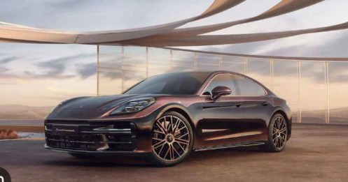 Porsche Panamera 2024 được dát vàng toàn thân