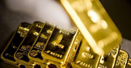 Giá vàng tăng mạnh: Nguyên nhân và dự báo