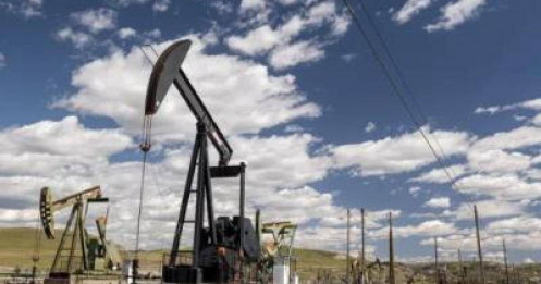 Giá dầu giảm do lo sợ về nhu cầu và nghi ngờ xung quanh động thái của OPEC+
