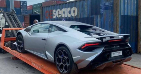Điểm mặt loạt xe biển khủng tại Việt Nam: Toàn Rolls-Royce và Lamborghini, 'trùm cuối' khiến nhiều người bất ngờ