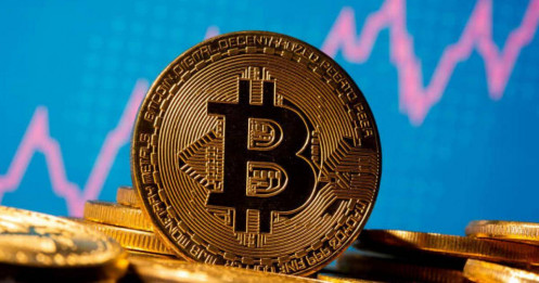 Bitcoin vượt qua mốc 44.000 USD