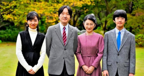 Là người kế vị cuối cùng của hoàng gia Nhật Bản, vị hoàng tử nhí được cả nước Nhật dõi theo giờ ra sao ở tuổi 17?