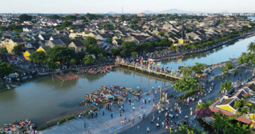 10 điểm đến khách Việt thích ghé thăm nhất năm mới 2024