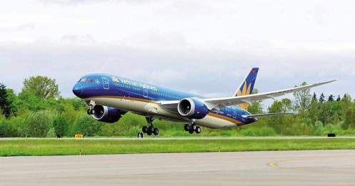 Bay nội địa giúp Vietnam Airlines vượt kế hoạch doanh thu
