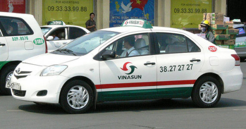 Vì sao chủ tịch HĐQT và tổng giám đốc taxi Vinasun cùng xin từ chức?