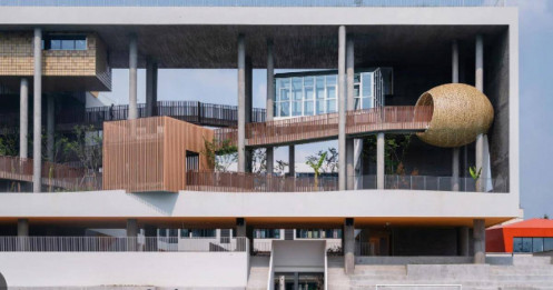 Kiến trúc độc đáo của trường nội trú Trung Quốc: Công viên trên tầng thượng và giảng đường ngoài trời