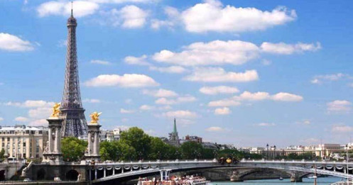 Paris là thành phố đáng ghé thăm nhất thế giới trong năm 2023