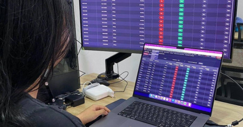 Rào cản còn lại khiến thị trường chứng khoán Việt Nam chưa được nâng hạng