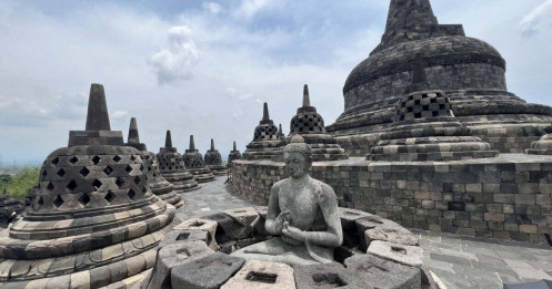 Ngôi đền phật giáo lớn nhất thế giới ở Indonesia tái sinh sau thời gian bảo tồn