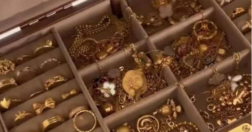 Đỉnh cao tiết kiệm: Cô vợ mua 5 món trang sức bằng vàng mỗi tuần, sau một năm có cả "kho báu" trong nhà