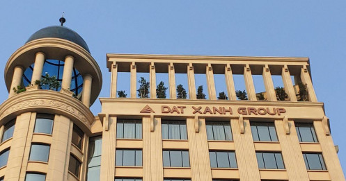 Ông Lương Trí Thìn bỏ ra 209 tỉ đồng để mua thêm cổ phiếu Đất Xanh Group