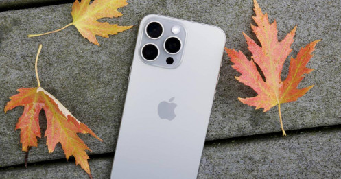 iPhone 15 Pro Max "đá bay" siêu phẩm này về doanh số