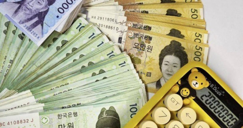 Giữa bối cảnh lạm phát đáng sợ, giới trẻ Hàn Quốc nghĩ ra cách tiết kiệm tiền ngược đời, thế mà rất hiệu quả