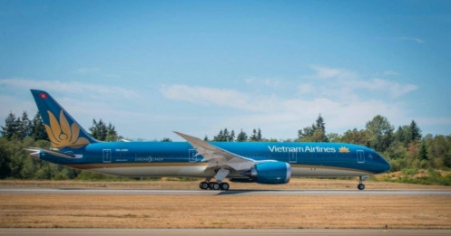 'Khả năng hoạt động liên tục của Vietnam Airlines phụ thuộc đề án tái cơ cấu'