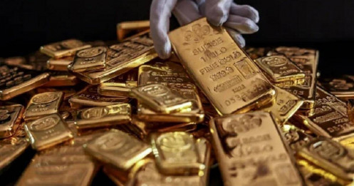 Giá vàng hôm nay (31-12): Giảm mạnh, về ngưỡng 74 triệu đồng/lượng