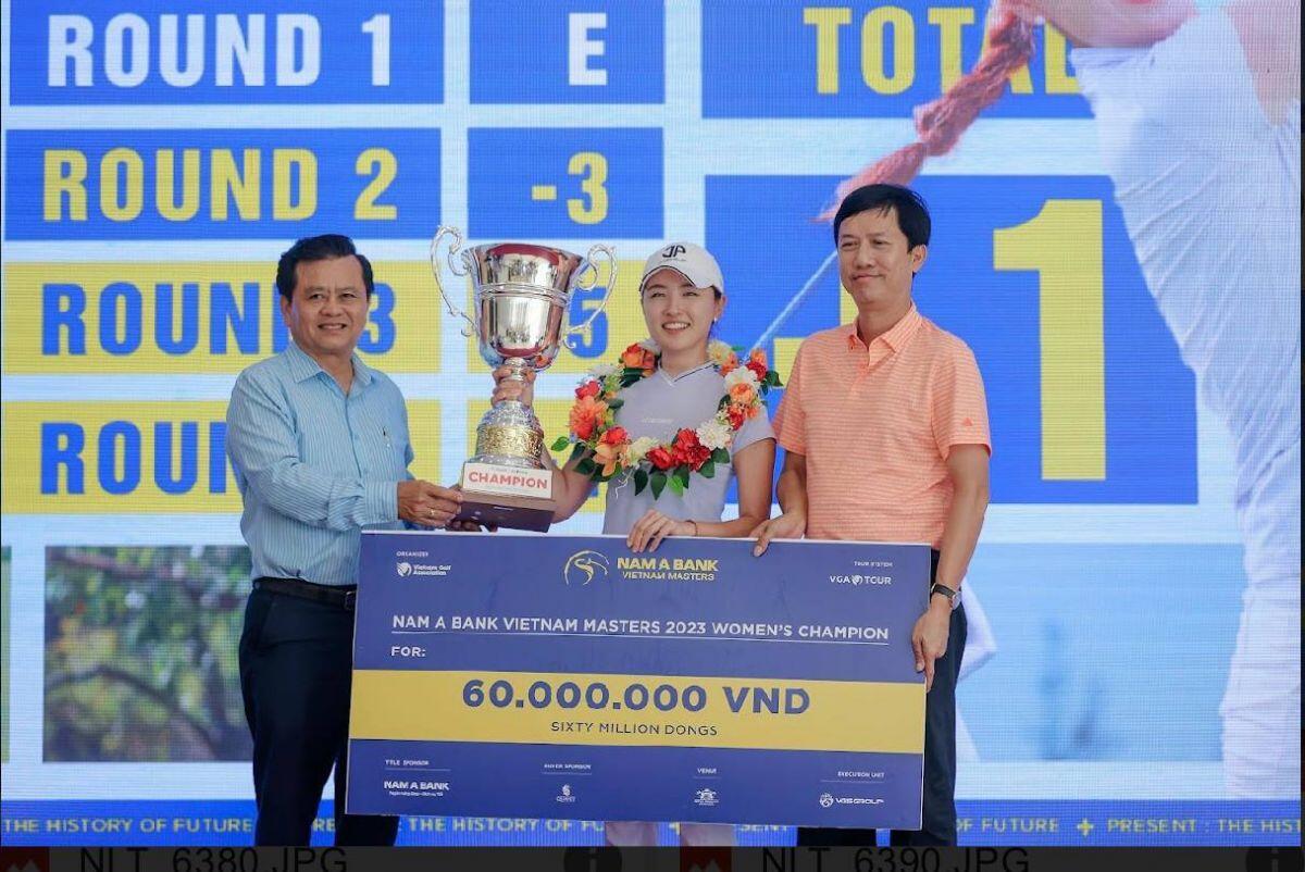 Nguyễn Anh Minh và Lina Kim vô địch giải golf Nam A Bank Vietnam Masters 2023