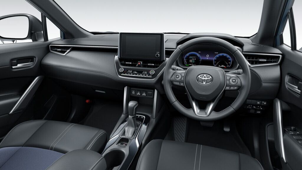 Toyota Corolla Cross 2024 nâng cấp động cơ