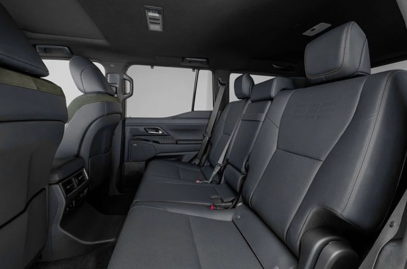Chi tiết Lexus GX 550 2024 vừa trình làng với thiết kế giống Toyota Land Cruiser
