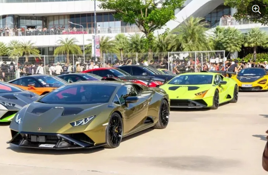 Dàn siêu xe trăm tỷ tại Campuchia, có cả Lamborghini của Việt Nam