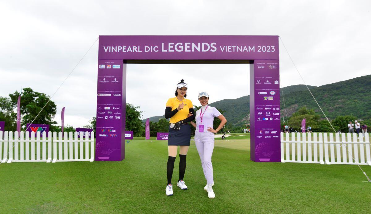 Chùm ảnh đẹp ngày mở màn giải Vinpearl DIC Legends Việt Nam 2023