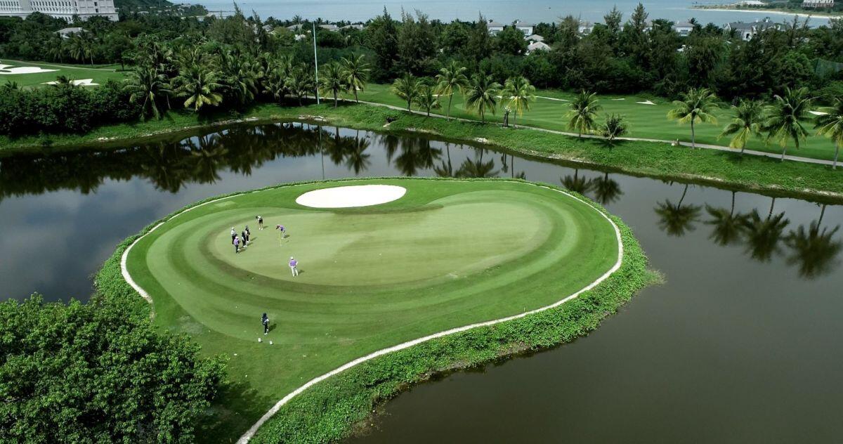 Ngắm kiệt tác sân Vinpearl Golf Nha Trang tại giải đấu của 60 huyền thoại thế giới