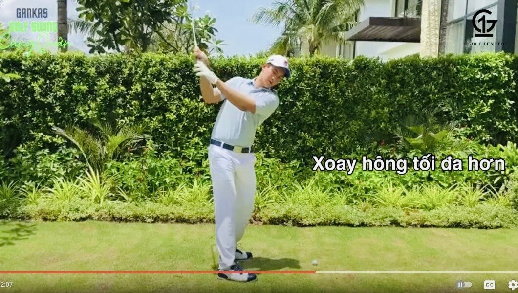 Golfer Trương Chí Quân hướng dẫn cách set up thoải mái nhất cho golfer để có một cú swing đẹp