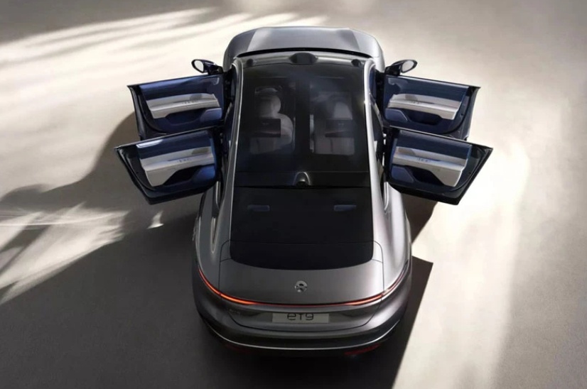 Sedan chạy điện công suất 697 mã lực, sạc 5 phút đi được 255km, hàng loạt công nghệ tối tân, giá hơn 2,6 tỷ đồng, ‘chặt đẹp’ Mercedes-Benz EQS