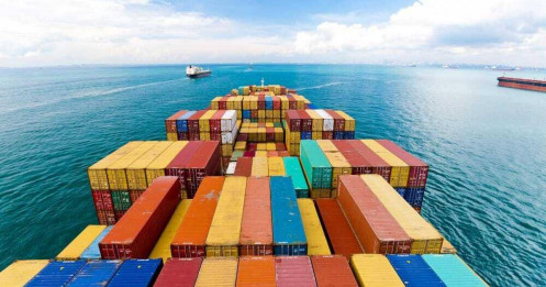 Giá cước container giao ngay tăng 173% do gián đoạn ở Biển Đỏ