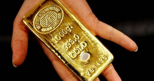 Giá vàng hôm nay 5/1/2024: Thế giới lao dốc, vàng SJC bám trụ mốc 75 triệu đồng