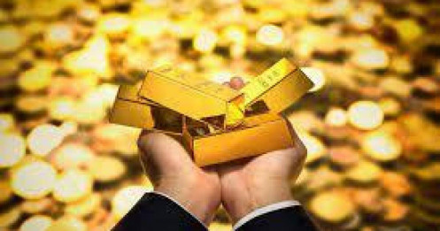 Giá vàng hôm nay 7/1/2024: Thế giới giảm, trong nước vẫn 75 triệu đồng/lượng