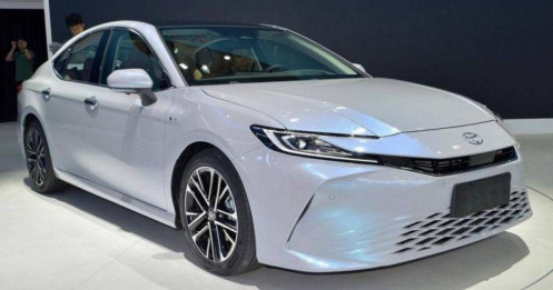 Toyota Camry 2024 ấn định ngày ra mắt tại Đông Nam Á