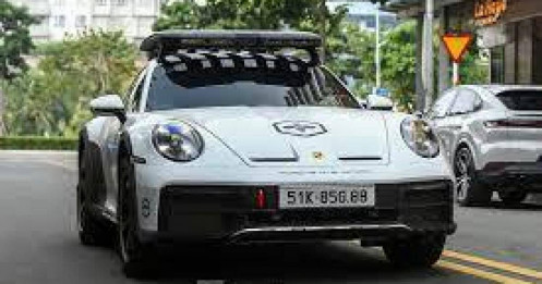 Cận cảnh Porsche 911 Dakar tại Việt Nam