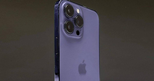 iPhone 16 Pro lộ diện với màu tím lịm tim, đẹp mê mẩn với màn hình hoàn toàn mới