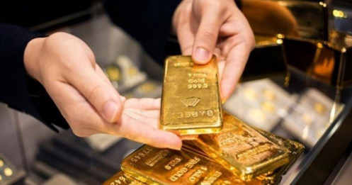Giá vàng hôm nay 12/1/2024: Kinh tế Mỹ hồi phục, vàng khó tăng
