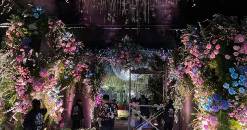 Xuất hiện đám cưới lớn nhất đầu năm 2024 ở Vĩnh Phúc: Rạp cưới 5000m2, 4 tấn hoa tươi nhập khẩu trang trí