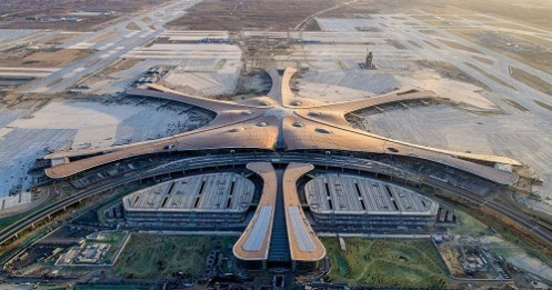 Khám phá sân bay lớn nhất thế giới ở Bắc Kinh, Trung Quốc